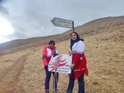 صعود بانوان کوهنورد استان مرکزی به قله‌های شهباز و الوند دالانی در حمایت از مردم غزه 