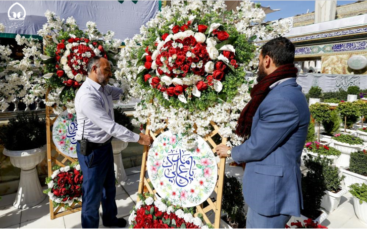 گل آرایی آستان مطهر علوی با ۲۵۰۰ گل طبیعی به مناسبت میلاد امام علی(ع)+ عکس