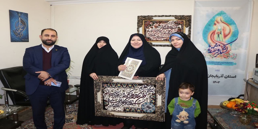 زنان، حماسهسازان گمنام دوران دفاع مقدس هستند