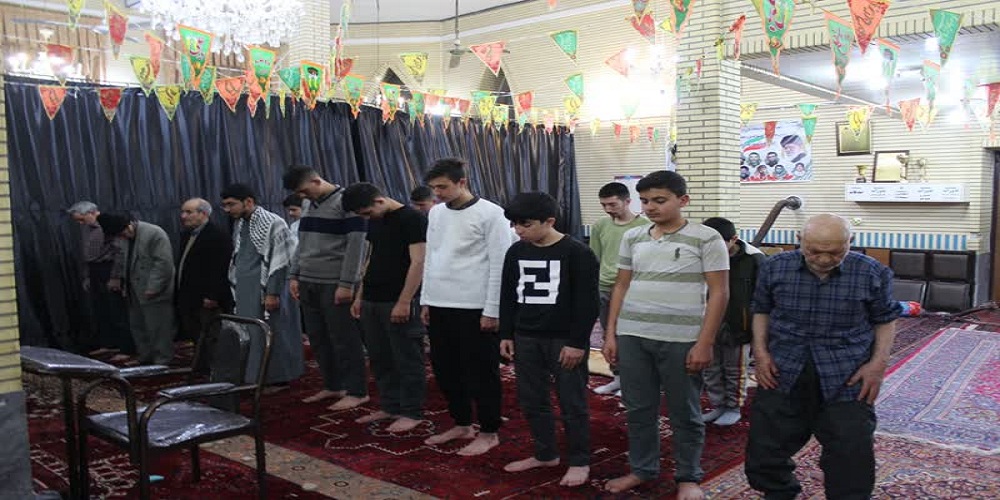۴۰ نوجوان در مسجد یا زهرا (س) ارومیه معتکف شدند