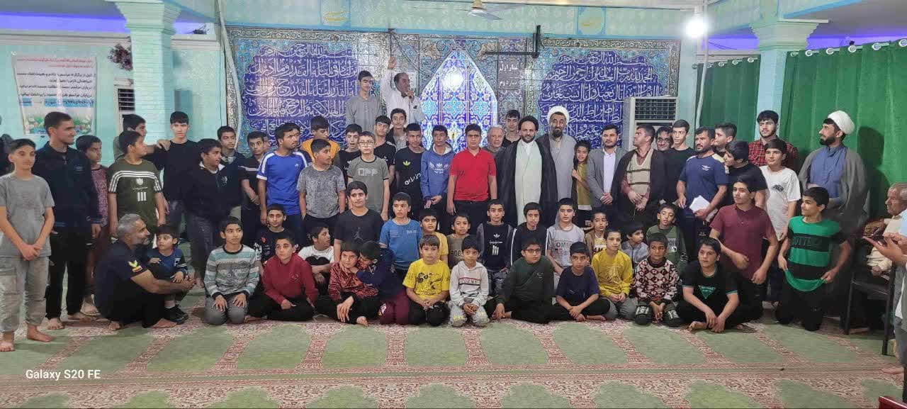 حضور پرشور دهه هشادی و نودی ها در آئین معنوی اعتکاف