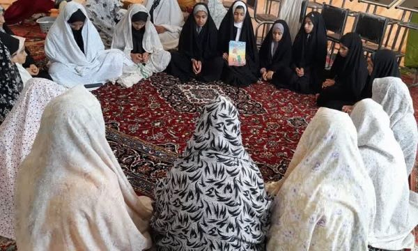 وحدت نوجوانان شیعه و سنی در قاب زیبای اعتکاف نشست