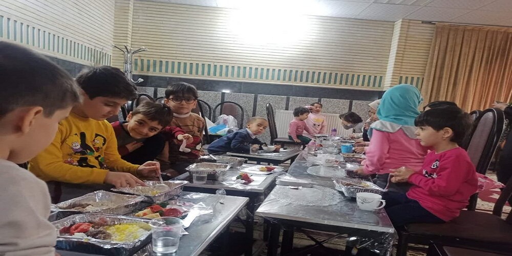 اعتکاف به سبک مادر و فرزندی در ارومیه