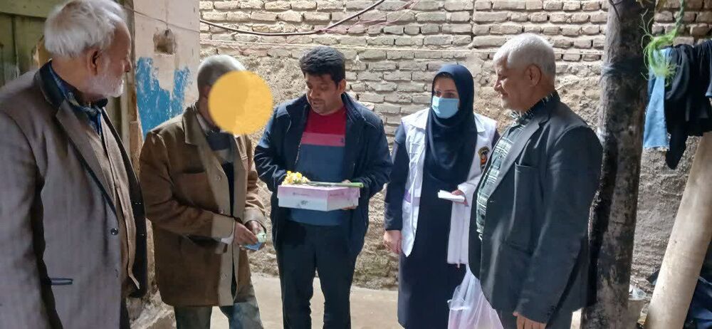 تجلیل بچه مسجدی های امام جعفرصادق (ع) نکا از پدران نیازمند