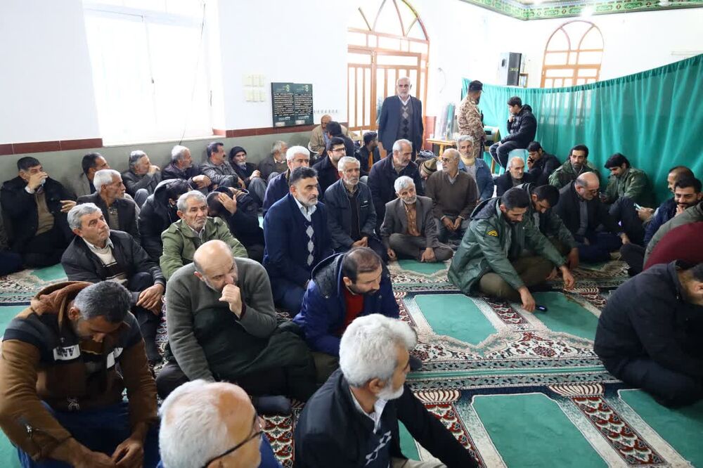 دشمن میخواهد ملت در امتحان ۱۱ اسفند مردود شود