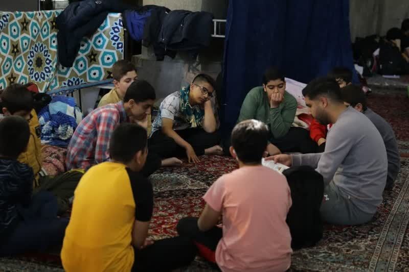 اعتکاف در مسیر نهضت بازگشت به مسجد