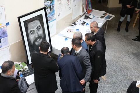 نمایشگاه «هندسه احساس» افتتاح شد