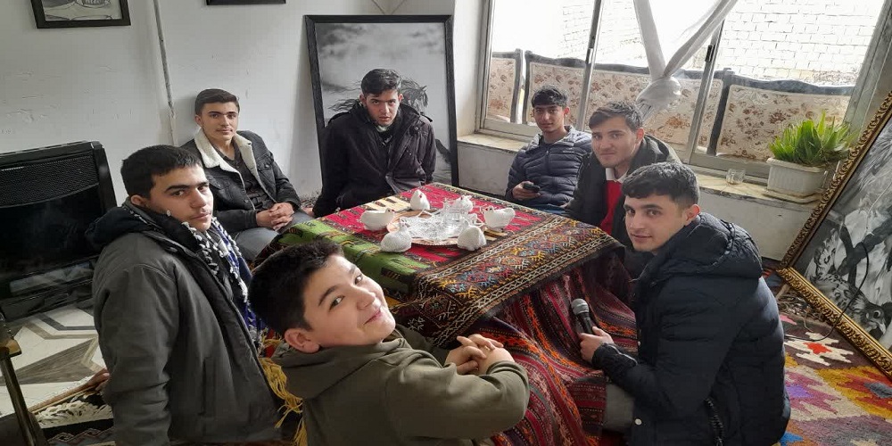 نمایشگاه صنایع دستی بچههای مسجد کانون فرهنگی و هنری سحاب نقده افتتاح شد