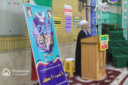 رهبری و وفاداری و تعهد مردم، ارکان پیروزی انقلاب اسلامی است