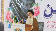 انقلاب اسلامی ایران قیام برای تحقق احکام دینی و اسلامی است