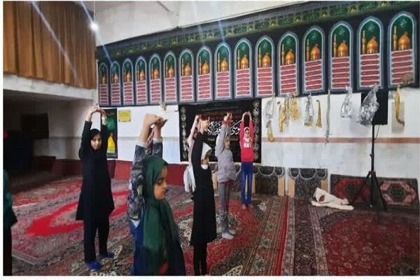 از برگزاری کلاسهای تلاوت قرآن تا اجرای برنامههای ورزشی برای دختران در کانون مشکات