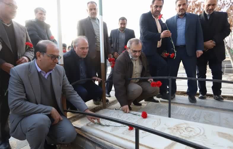 بهرهبرداری و کلنگزنی ۲۶۱ طرح عمرانی و اقتصادی در زادگاه بنیانگذار جمهوری اسلامی