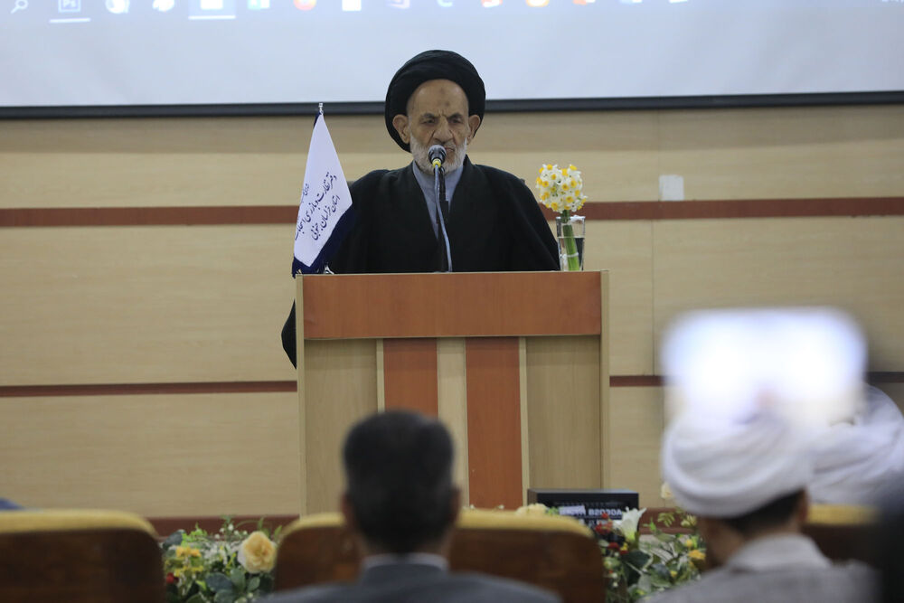 همایش توجیهی آموزشی هیات‌های نظارت بر انتخابات در خراسان جنوبی