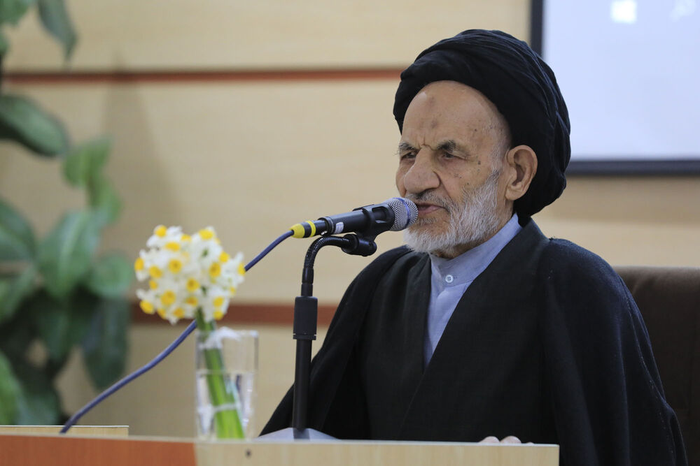 همایش توجیهی آموزشی هیات‌های نظارت بر انتخابات در خراسان جنوبی