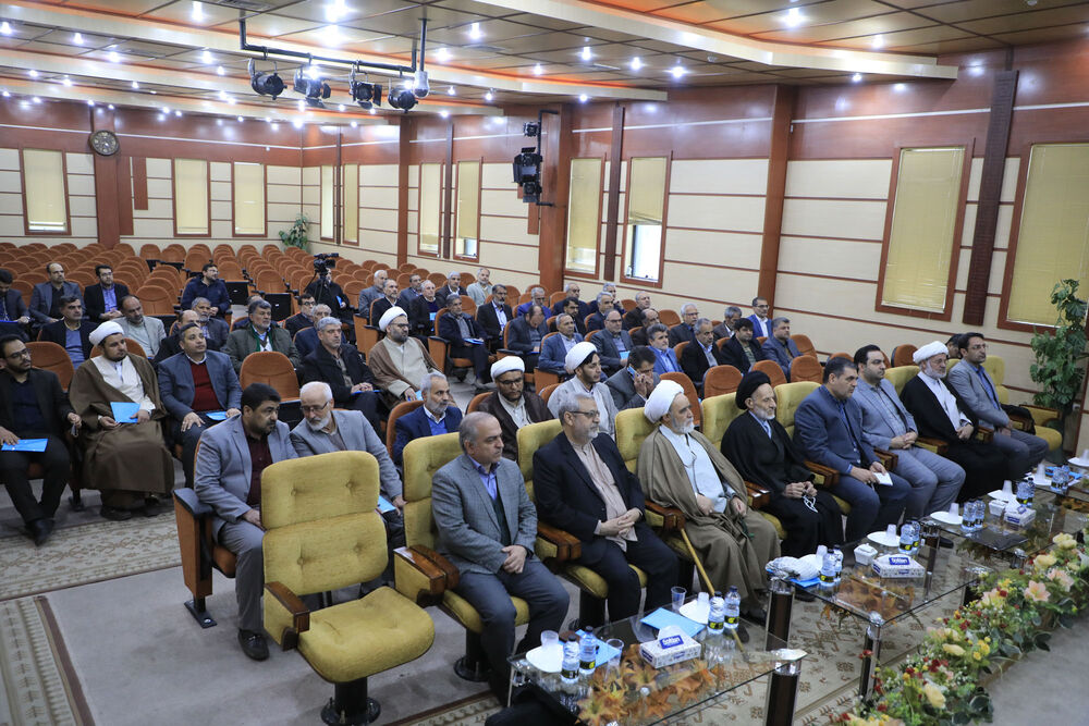 همایش توجیهی آموزشی هیات‌های نظارت بر انتخابات در خراسان جنوبی