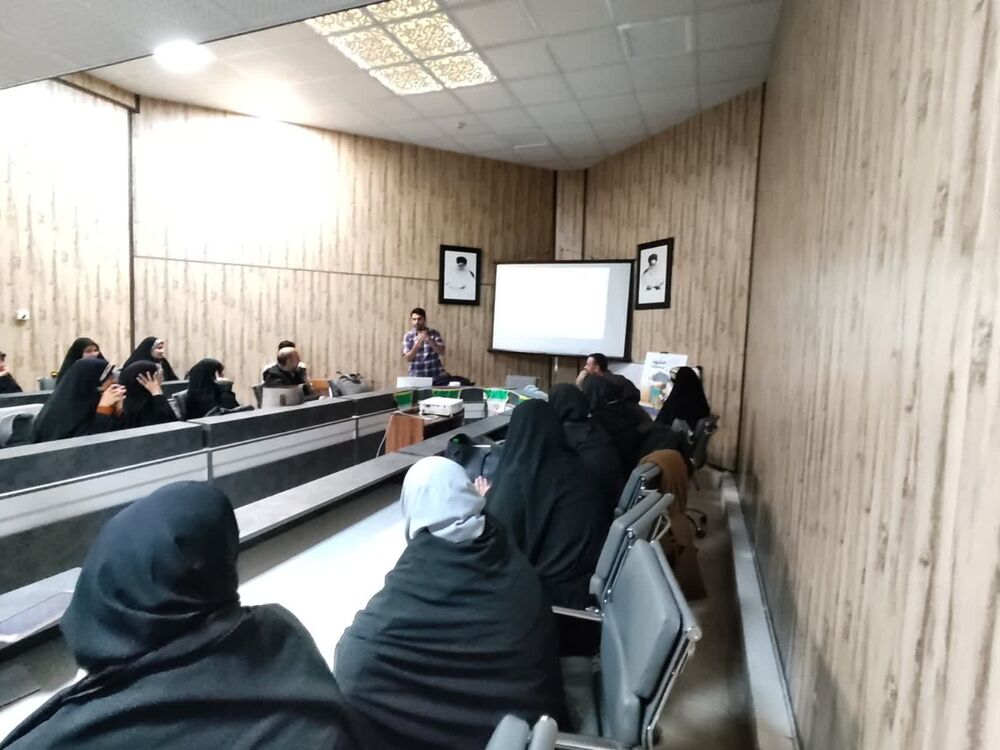 روحی: مشهد را پایتخت کتاب ایران میکنیم