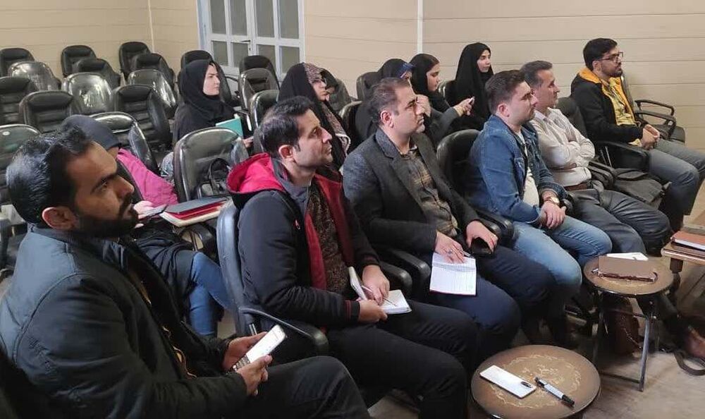 برگزاری سومین هفته دوره کارگاه محور «روزنامه نگاری» در آران و بیدگل
