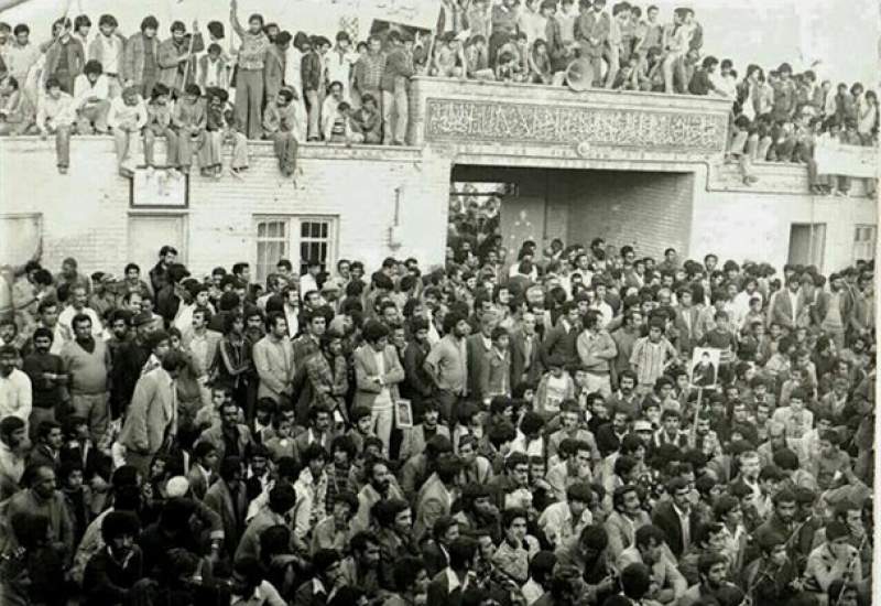 قیام ۱۹ آبان، روایت روشنی از انسجام و همدلی مردم برای پیروزی انقلاب اسلامی