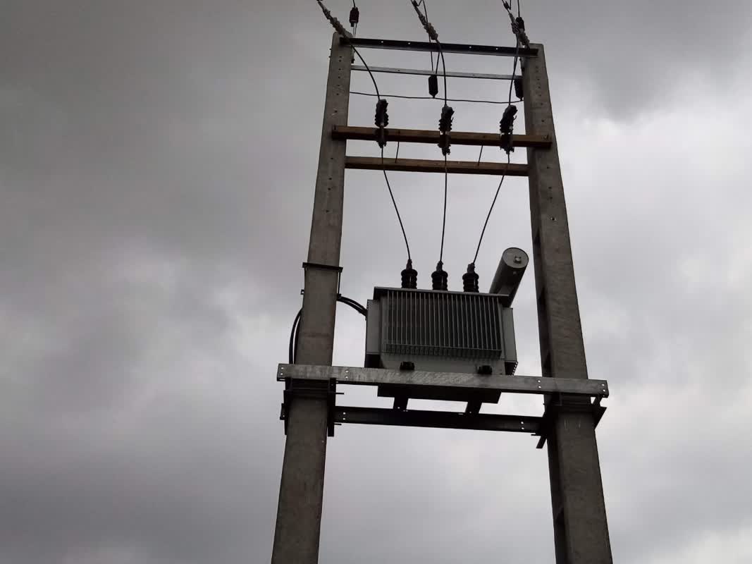 خدمتی ارزشمند از دستاوردهای انقلاب اسلامی در حوزه برق ملایر