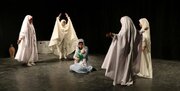رقابت گروه‌های تئاتر و سرود مساجد و محلات در جشنواره هنرهای مردمی مشهد