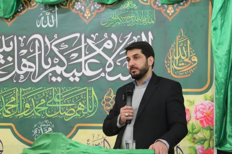 پیامبر خاتم بود که با رستاخیز عظیم موجب بیداری انسانها شد