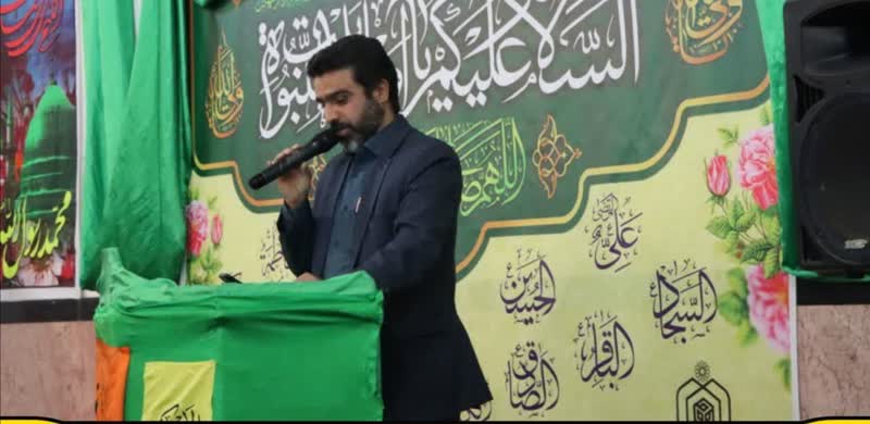 پیامبر خاتم بود که با رستاخیز عظیم موجب بیداری انسانها شد