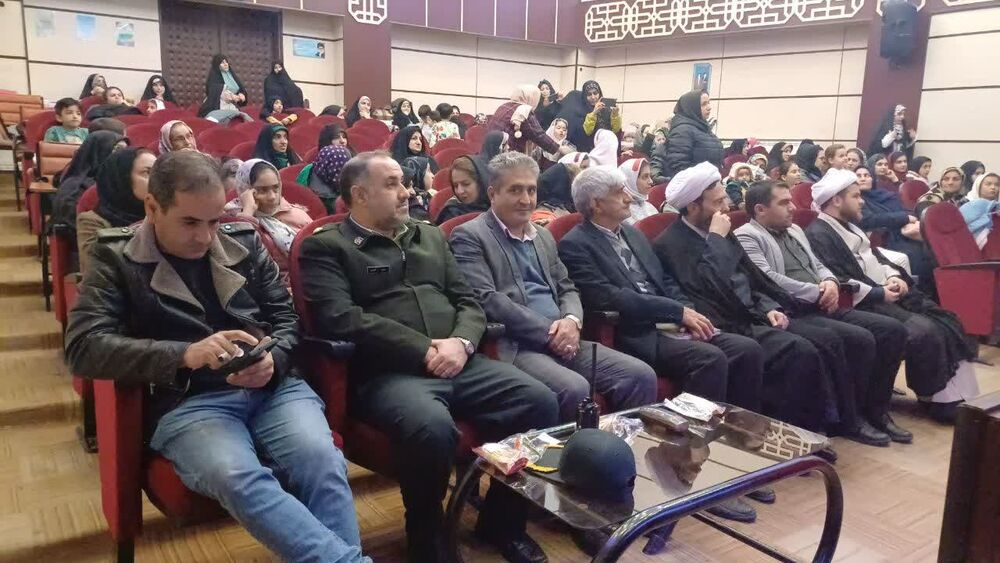 جشن بزرگ مبعث و انقلاب در بیجار برگزار شد