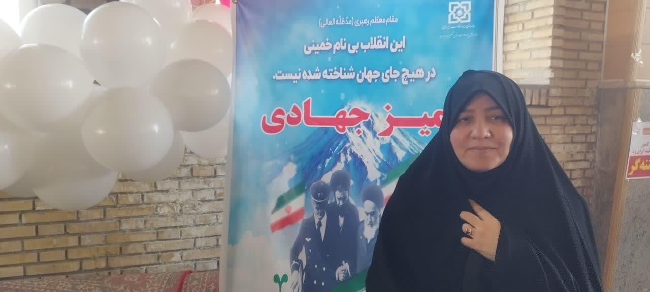 برپایی میز خدمت ادارات و نهادهای کهگیلویه و بویراحمد در نماز جمعه یاسوج