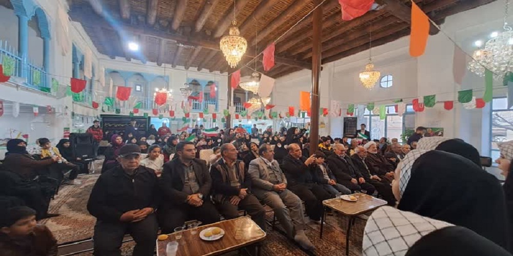 تجلیل از خادمین مسجد/انقلاب امانت امام(ره) و شهدا است