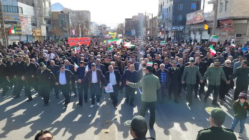 شکوهِ حضور و تجلی همبستگی در جشن ۴۵سالگی انقلاب در ملایر
