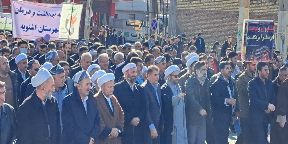 حضور پرشور مردم در راهپیمایی ۲۲ بهمن دشمنان را ناامید کرد