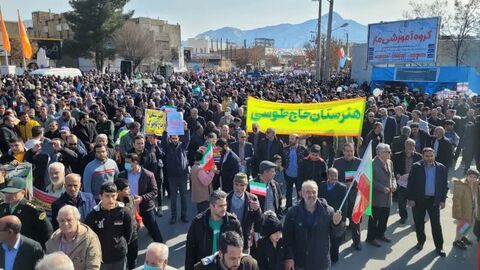 شکوهِ حضور و تجلی همبستگی در جشن ۴۵سالگی انقلاب در ملایر