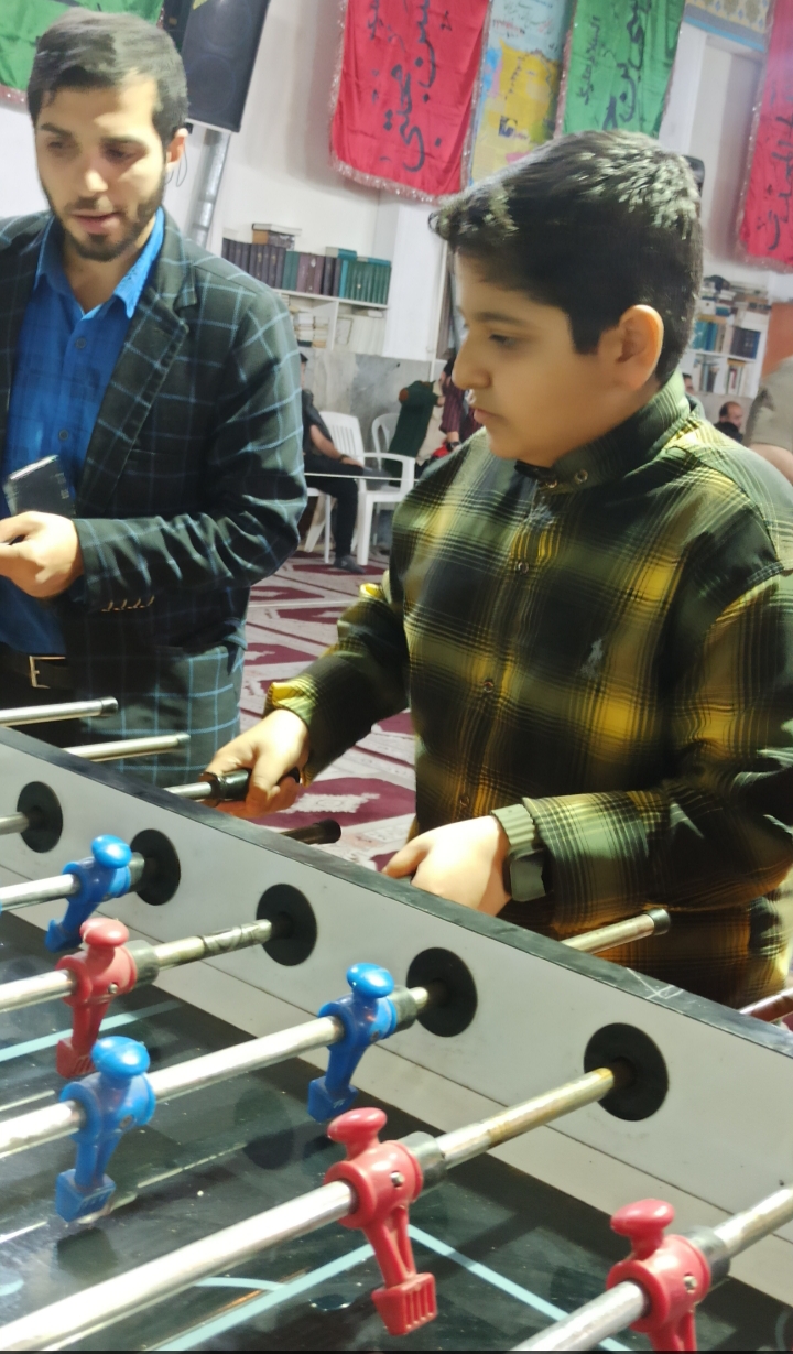 برگزاری مسابقات ورزشی در مسجد امام حسین (ع) رشت