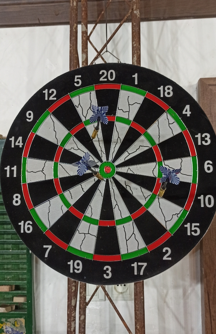 برگزاری مسابقات ورزشی در مسجد امام حسین (ع) رشت