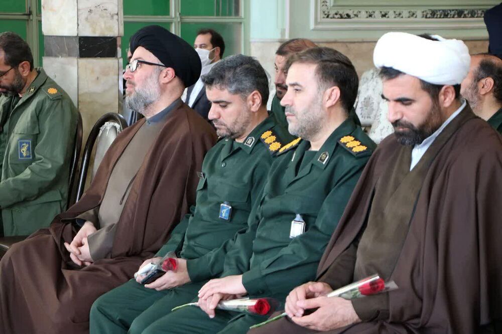 ضریح مطهر امامزاده سید ابراهیم(ع) زنجان، عطرافشانی شد