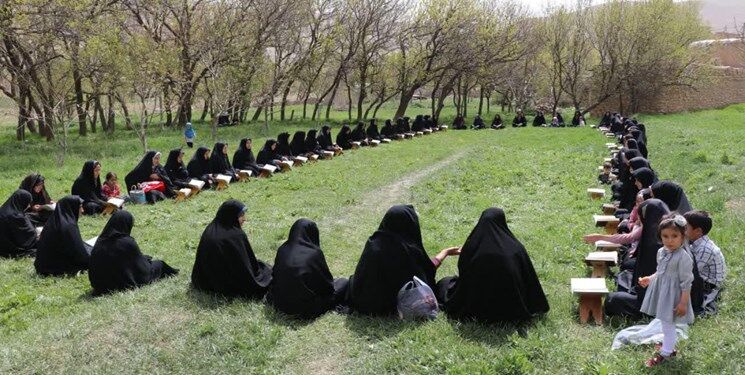 این خانواده یکصد حافظ قرآن تربیت کرده است/ چهرقان نمونه موفق روستای قرآنی
