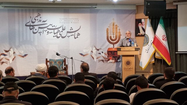 جایی بهتر و اثرگذارتر از هیأتها نیست/ این گنجینه نیازمند استخراج است