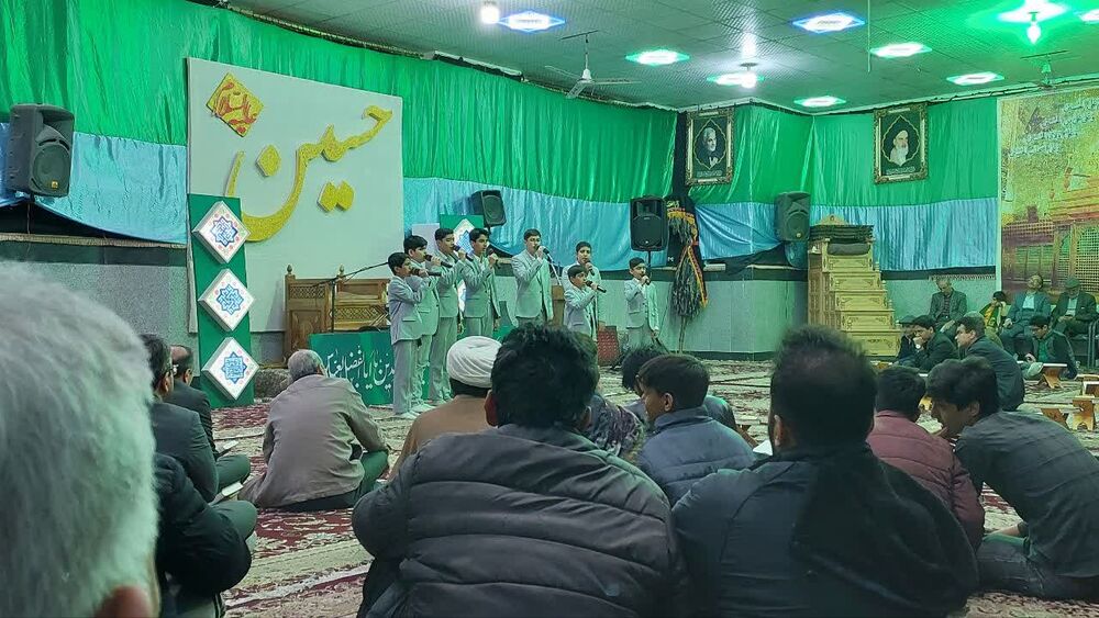 محفل انس با قرآن در هیئت حسینی دروازه آران و بیدگل برگزار شد