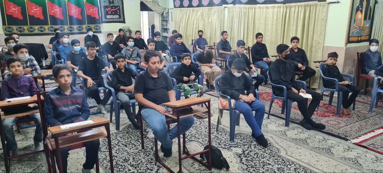 خواهران این کانون مسجدی روضههای خانگی را در کرمان احیاء کردهاند