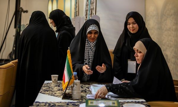 رقابت نمایندگان ۴۰ کشور دنیا در بخش بانوان مسابقات بین المللی قرآن