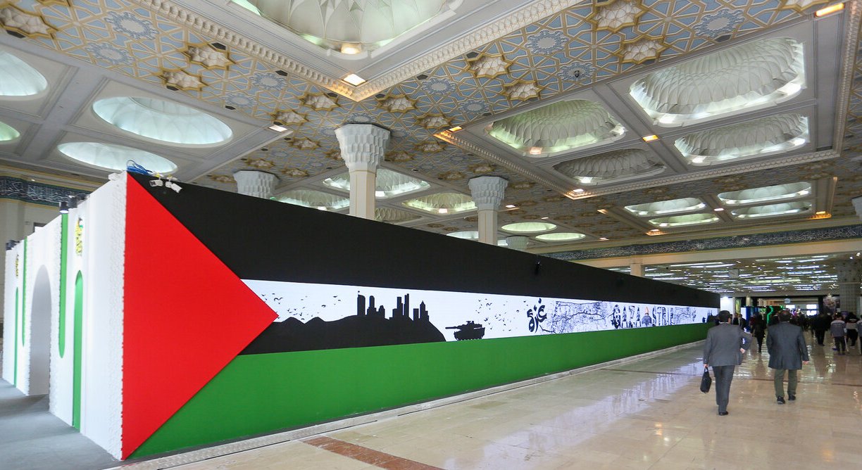 از کارناوال مردمی «از خراسان تا فلسطین» تا بازار داغ بحثهای انتخاباتی