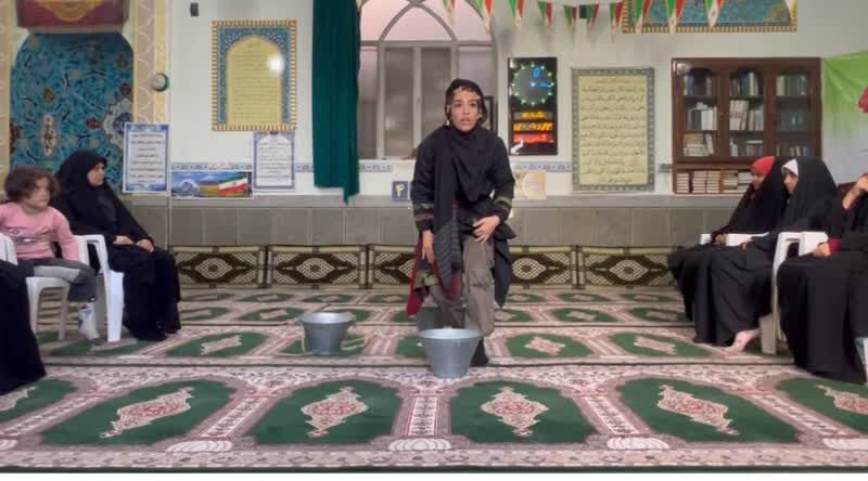 نگاه متفاوت به مقاومت زنان در نمایش «انوا» | مسجد موجب تقویت اعتماد عمومی به تئاتر شد