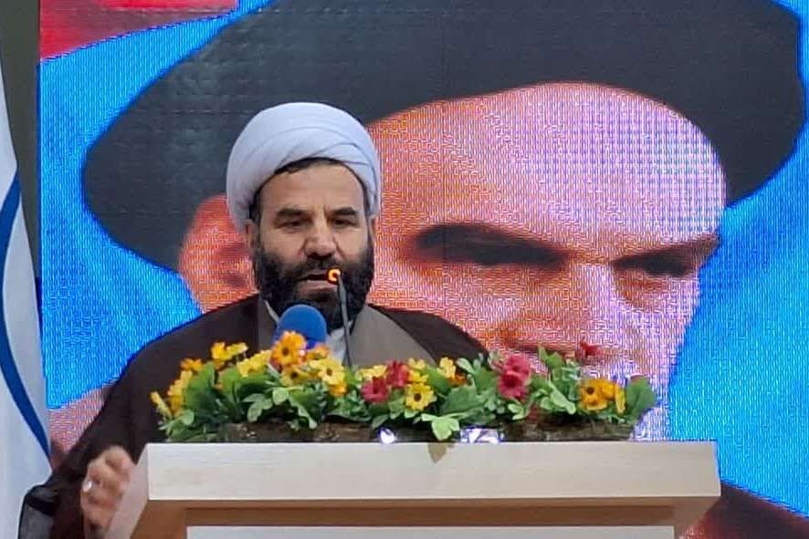 مسجد؛ قرارگاه وحدت و همدلی و سنگر مقابله با تهاجم دشمن