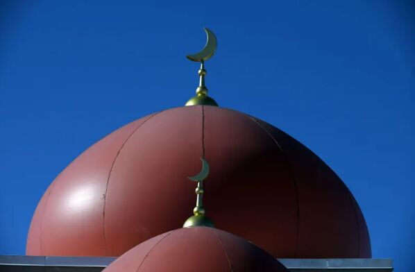 افتتاح تک مناره مسجد «بالتیمور» در پایان ماه مبارک رمضان