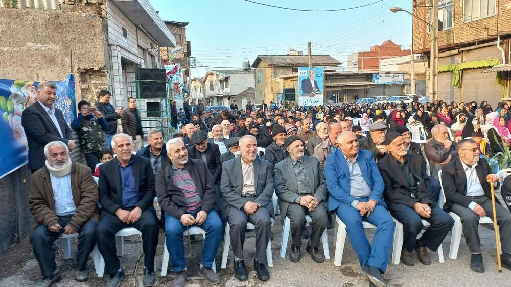 بچه های مسجد بهشهربه استقبال نیمه شعبان رفتند