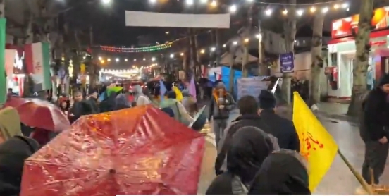 جشن و سرور شب نیمه شعبان در سراسر گیلان برگزار شد