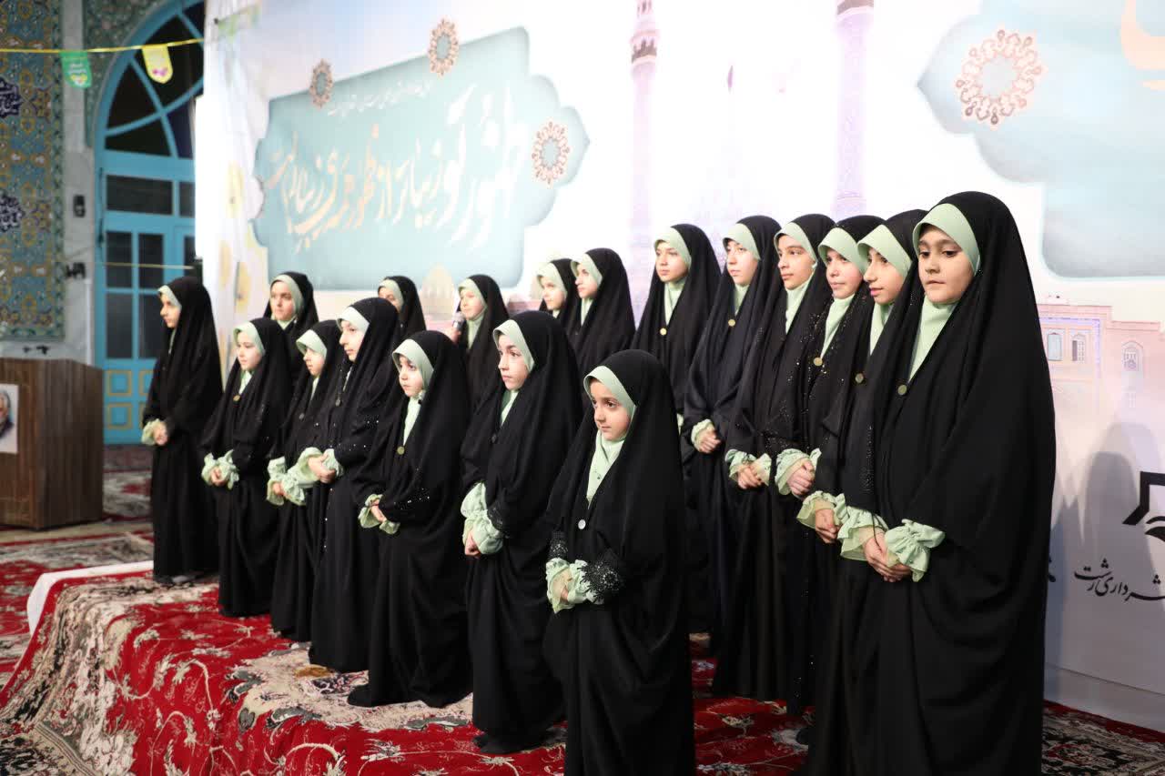 جشن شب نیمه شعبان در مهدیه رشت برگزار شد