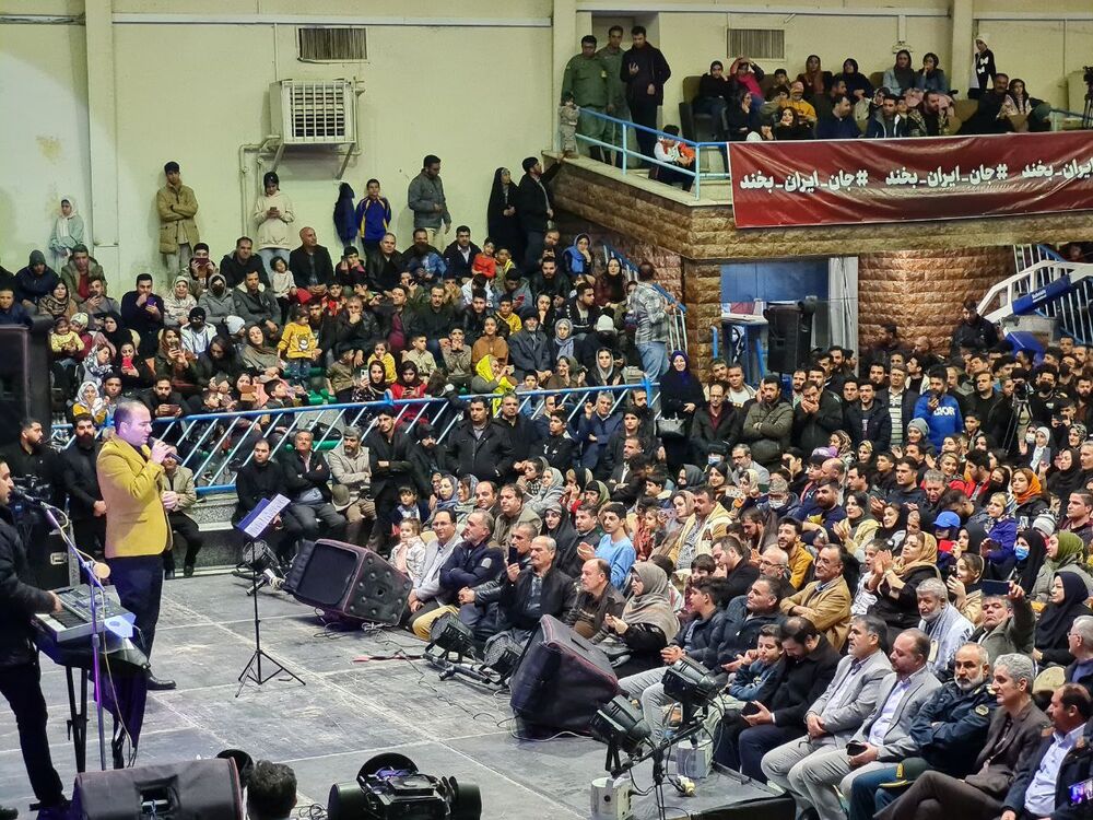 جشن بزرگ ایرانیان در سالن آزادی سنندج برگزار شد