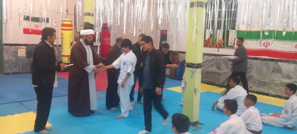 اجتماع باشکوه رزمی کاران مسجدی برگزار شد