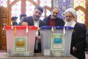 حضور پرشور مردم دارالعباده در انتخابات/ حضور مردم در شهرستان های یزد